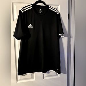 Men’s Adidas 3 stripe tee XL